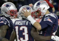 Dorsett y Brady festejan anotación contra Steelers