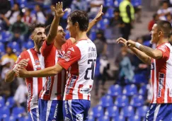 Los jugadores del Atlético San Luis celebran uno de los goles del partido