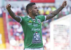 Isamel Sosa celebra uno de sus goles ante Necaxa