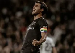 Carlos Vela festeja un gol con LAFC