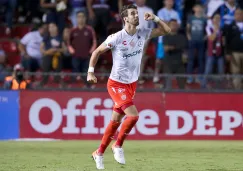 Rodrigo Noya celebra un gol con Necaxa