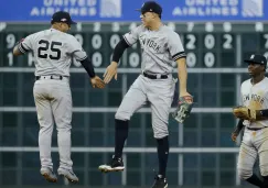 Jugadores de los Yankees celebraron el triunfo sobre los Astros