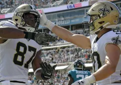 Jugadores de los Saints festejan el triunfo sobre Jaguars