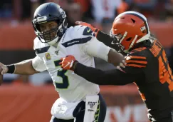 Russell Wilson durante el juego ante los Browns