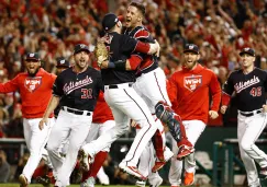 Jugadores de Nationals celebran el pase a la Serie Mundial