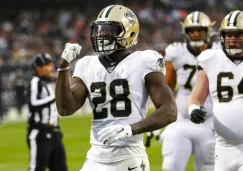 Latavius Murray festeja una anotación con los Saints