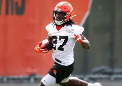 Kareem Hunt en una práctica con los Browns