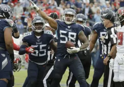 Jugadores de Titans celebran anotación