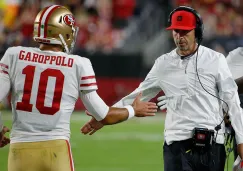 El coach Shanahan felicita a Garoppolo por su gran actuación