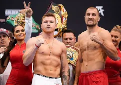 Canelo y Kovalev durante la ceremonia de pesaje