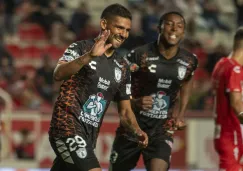 Francisco Jara festeja su gol ante Necaxa