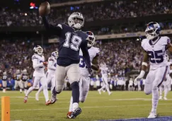 Amari Cooper anota un touchdown contra los Giants