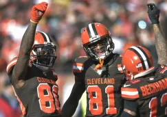 Jarvis Landry celebra un touchdown con Odell Beckham Jr. y Rashard Higgins