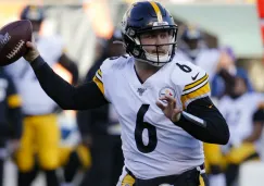 Devlin Hodges en acción con Steelers