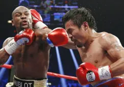 Mayweather Jr. y Pacquiao intercambian golpes