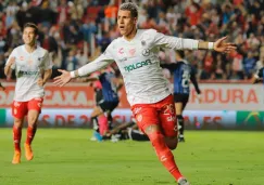 Cristian Calderón celebrando una anotación de Necaxa