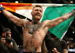 Conor McGregor celebrando una victoria 