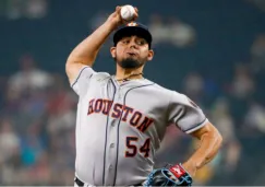 Roberto Osuna en partido con los Astros de Houston