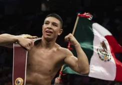 Jaime Munguía celebra su victoria