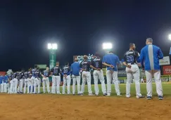 Los jugadores de Tigres del Licey previo a un partido 