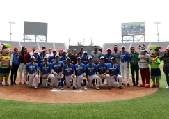 Parte de la fiesta de beisbol que se vivió en el Alfredo Harp