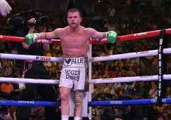 Saúl Álvarez durante la pelea ante Daniel Jacobs