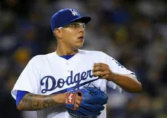 Julio Urías durante un partido de los Dodgers