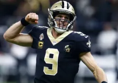 Brees celebra un touchdown con los Saints