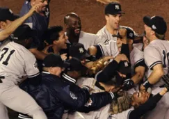 Jugadores de los Yankees celebraron el título de 1998