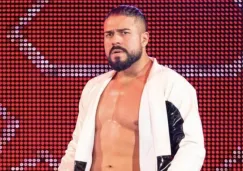 Andrade en una función de WWE