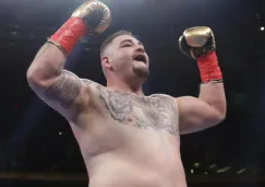 Andy Ruiz festeja un triunfo