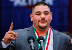 Andy Ruiz en conferencia de prensa