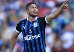 Jair Pereira durante un duelo con Querétaro 