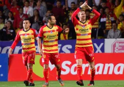 Aristeguieta celebra un gol con Monarcas