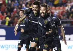 Jugadores de FC Juárez celebran un gol en el Alfonso Lastras