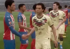 Jugadores de América y Chivas se saludan antes de un juego de eliga MX