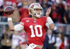 Jimmy Garoppolo durante un partido con 49ers