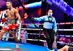 'Alacrán' Berchelt noqueó al 'Tronco' Valenzuela en noche de boxeo en CDMX