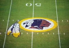 Logo de los Redskins en FedEx Field