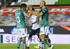 León en celebración de gol