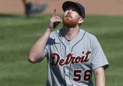 Spencer Turnbull de los Tigres de Detroit agradece tras una jugada