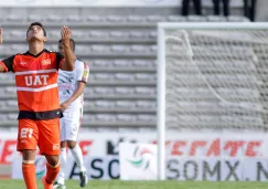 Martín Galván celebra un gol con Correcaminos