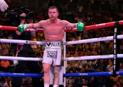 Canelo Álvarez durante la pelea vs Daniel Jacobs