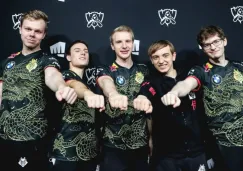 Integrantes de G2 esports después de conseguir su pase a las semifinales