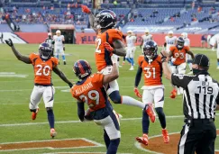 Broncos en festejo de TD