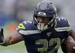 Chris Carson en acción con Seattle Seahawks