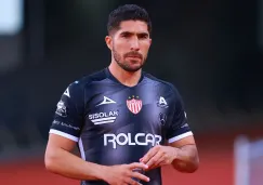 Jair Pereira durante un partido con Necaxa