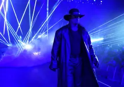 The Undertaker en una de sus triunfales entradas