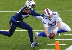 NFL: Bills, apoyado por su defensiva, derrotó a Chargers