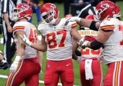 Jugadores de los Chiefs, tras anotar un touchdown